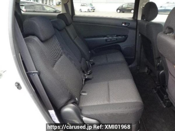 Used 2005 AT toyota wish ZNE10G Image[11]