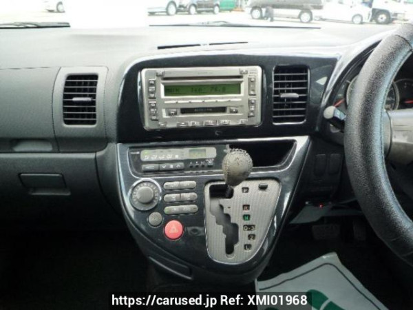 Used 2005 AT toyota wish ZNE10G Image[19]