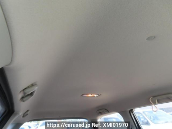 Used 2004 AT toyota wish ZNE10G Image[9]