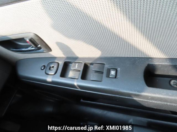 Used 2005 AT mazda verisa DC5W Image[25]