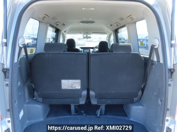 Used 2007 AT toyota noah ZRR75G Image[9]