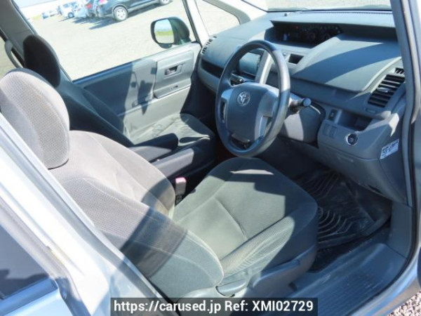 Used 2007 AT toyota noah ZRR75G Image[15]