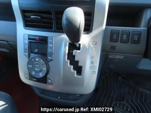 Used 2007 AT toyota noah ZRR75G Image[34]