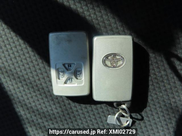 Used 2007 AT toyota noah ZRR75G Image[50]