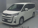 Toyota Noah ZWR90W