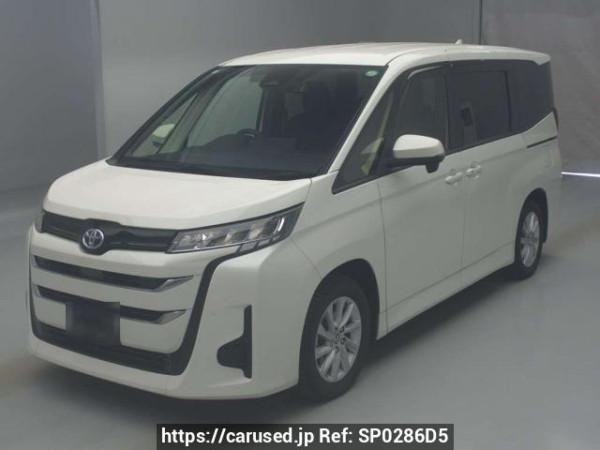 Used 2022 AT toyota noah ZWR90W Image[0]