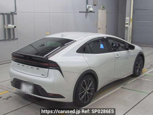 Used 2023 AT toyota prius MXWH60 Image[1]