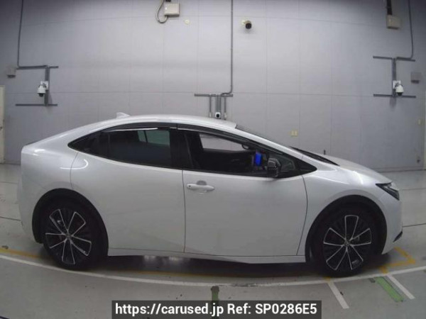 Used 2023 AT toyota prius MXWH60 Image[2]