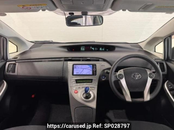 Used 2014 AT toyota prius ZVW30 Image[1]
