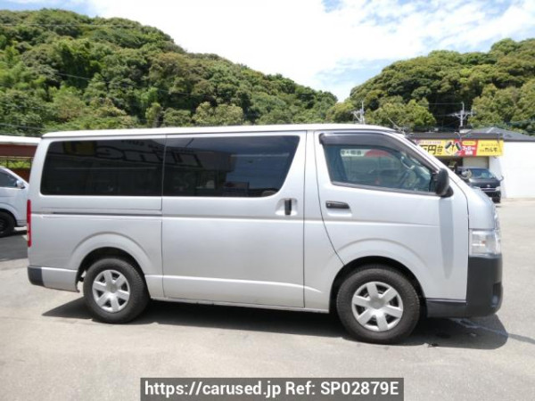Used 2015 AT toyota regiusace-van KDH201V Image[2]