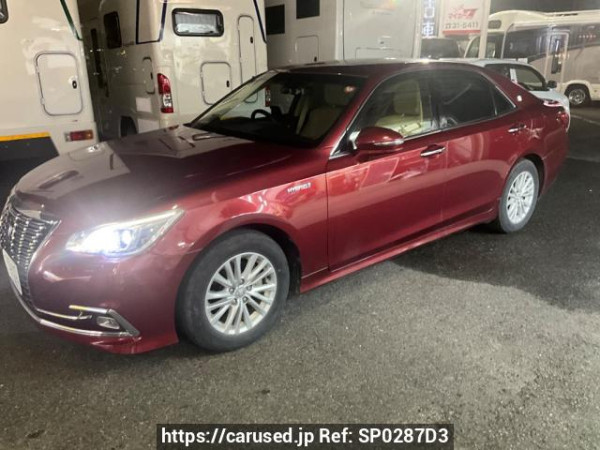 Used 2015 AT toyota crown-hybrid AWS210 Image[0]