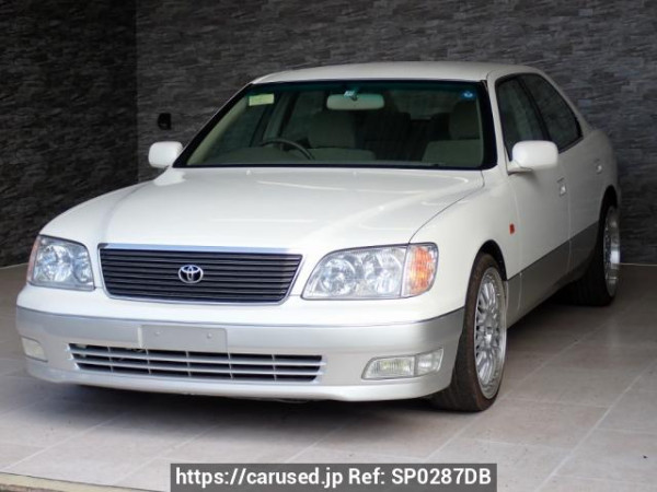 Used 1999 AT toyota celsior UCF21 Image[0]