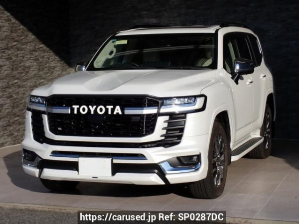 Used 2022 AT toyota land-cruiser FJA300W Image[0]