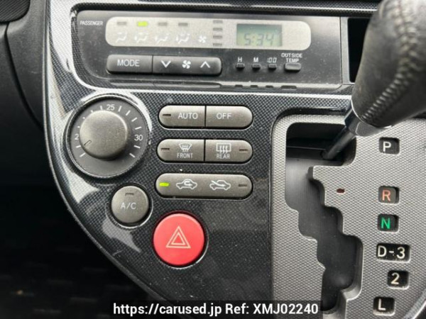 Used 2004 AT toyota wish ZNE10G Image[23]