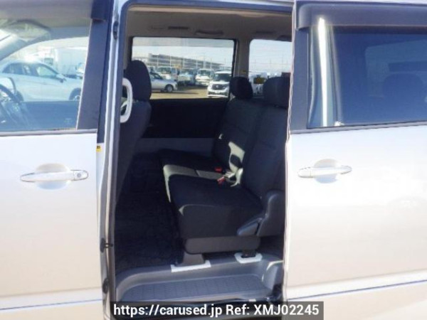 Used 2007 AT toyota noah AZR60G Image[14]