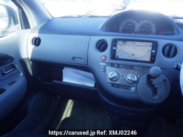 Used 2006 AT toyota sienta NCP81G Image[18]