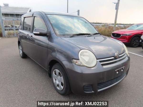 Used 2008 AT toyota sienta NCP81G Image[0]