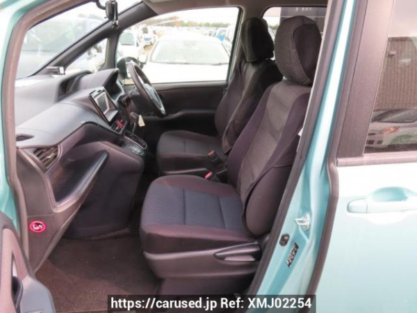 Used 2014 AT toyota noah ZRR80G Image[12]