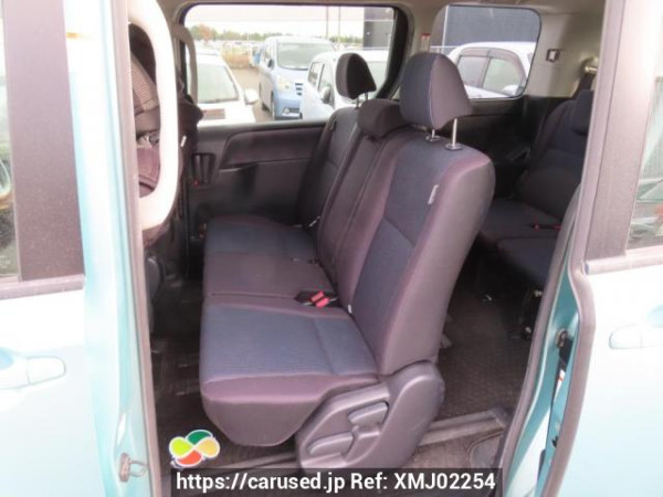 Used 2014 AT toyota noah ZRR80G Image[14]