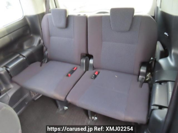 Used 2014 AT toyota noah ZRR80G Image[15]
