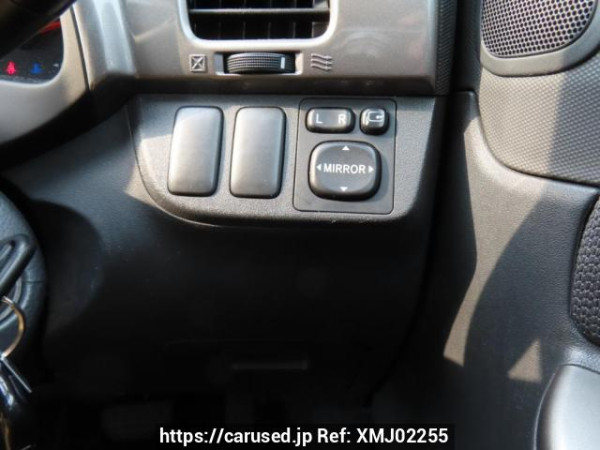 Used 2003 AT toyota wish ZNE10G Image[26]