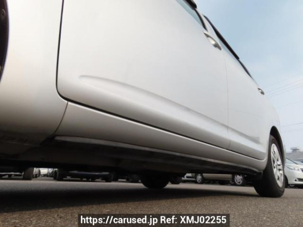 Used 2003 AT toyota wish ZNE10G Image[41]