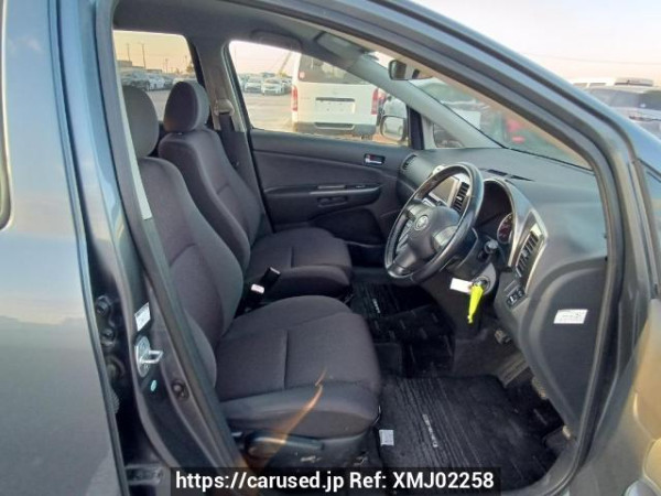 Used 2005 AT toyota wish ZNE10G Image[14]