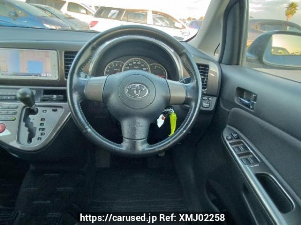 Used 2005 AT toyota wish ZNE10G Image[21]