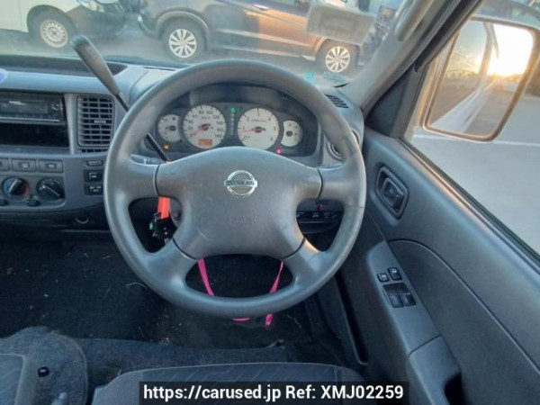 Used 2004 AT nissan caravan-bus DWMGE25 Image[22]