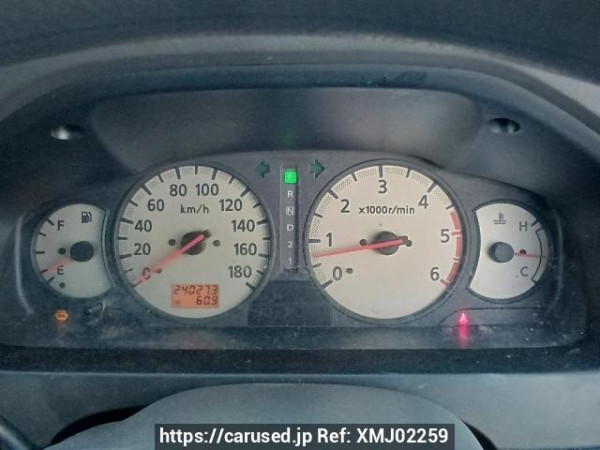 Used 2004 AT nissan caravan-bus DWMGE25 Image[23]