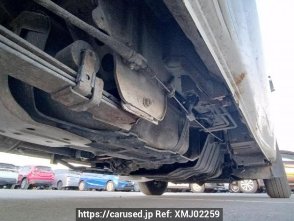 Used 2004 AT nissan caravan-bus DWMGE25 Image[38]
