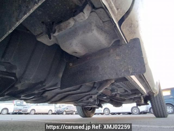 Used 2004 AT nissan caravan-bus DWMGE25 Image[40]