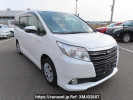Toyota Noah ZRR80G