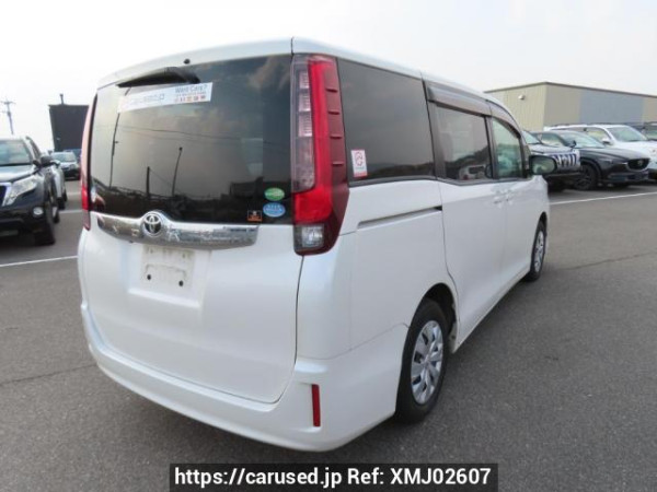 Used 2014 AT toyota noah ZRR80G Image[5]