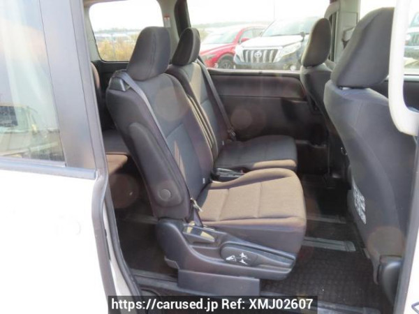 Used 2014 AT toyota noah ZRR80G Image[13]