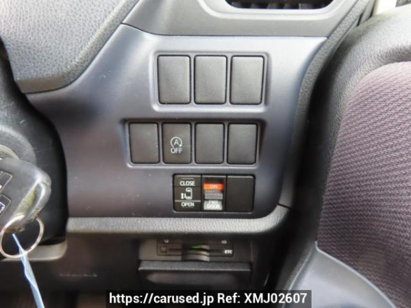 Used 2014 AT toyota noah ZRR80G Image[25]
