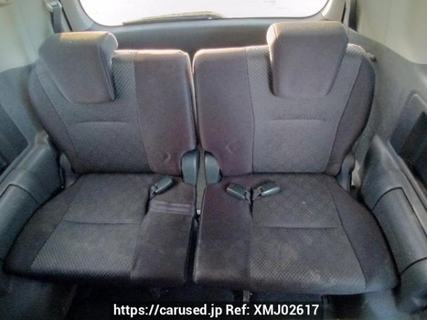 Used 2007 AT toyota noah ZRR70W Image[19]
