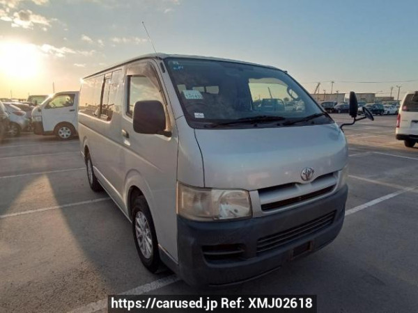 Used 2005 AT toyota regiusace-van TRH200V Image[0]