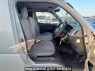 Used 2005 AT toyota regiusace-van TRH200V Image[14]