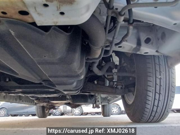 Used 2005 AT toyota regiusace-van TRH200V Image[32]