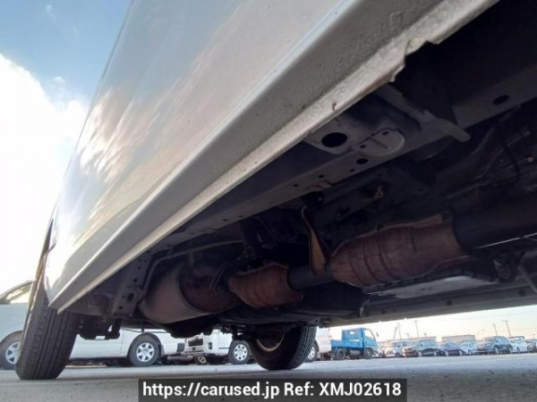 Used 2005 AT toyota regiusace-van TRH200V Image[35]