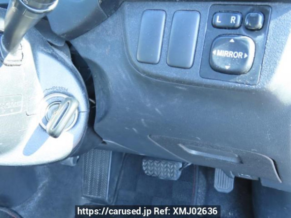 Used 2003 AT toyota wish ZNE10G Image[31]