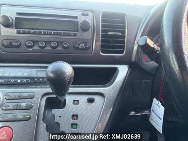 Used 2005 AT toyota wish ZNE10G Image[15]