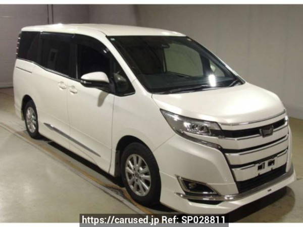 Used 2018 AT toyota noah ZRR80G Image[0]