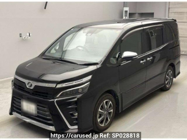 Used 2018 AT toyota voxy ZRR80W Image[0]