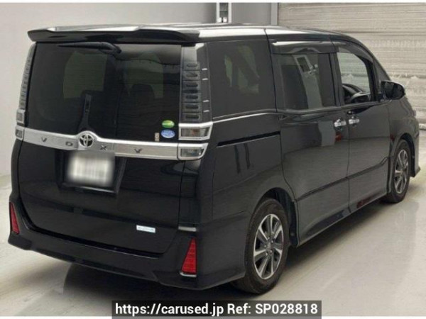 Used 2018 AT toyota voxy ZRR80W Image[1]