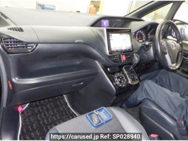 Used 2016 AT toyota noah ZRR85W Image[2]