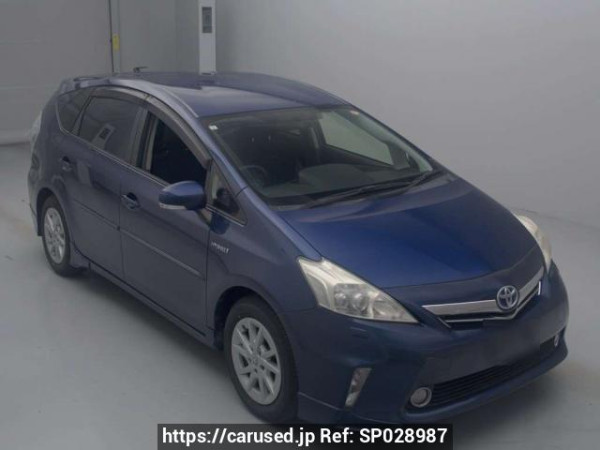 Used 2013 AT toyota prius-alpha ZVW41W Image[2]