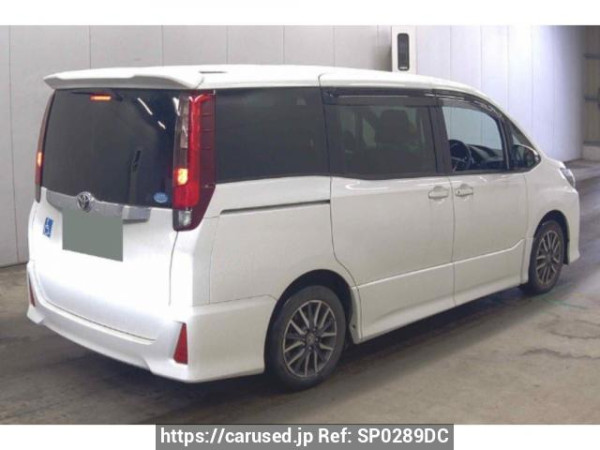 Used 2014 AT toyota noah ZRR80W Image[1]