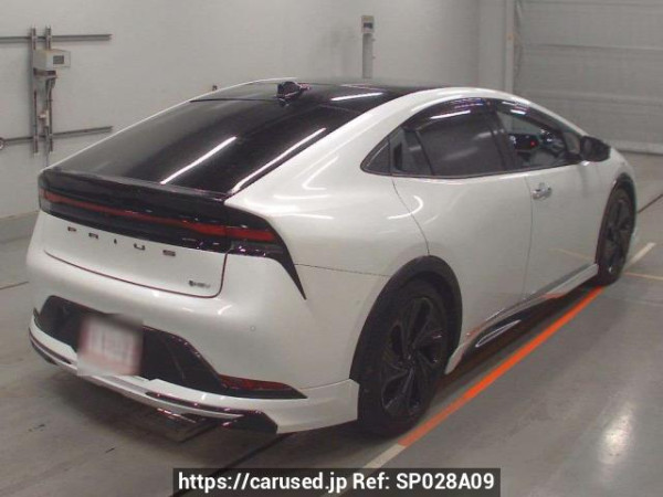 Used 2023 AT toyota prius MXWH60 Image[1]